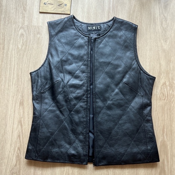 NWT MixIt Genuine Leather Vest - Picture 1 of 3